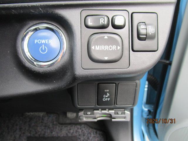 アクア Ｓ　ナビ　ワンセグ　Ｂカメラ　社外ＥＴＣ　ＰＳ　ＰＷ　ＡＢＳ（11枚目）