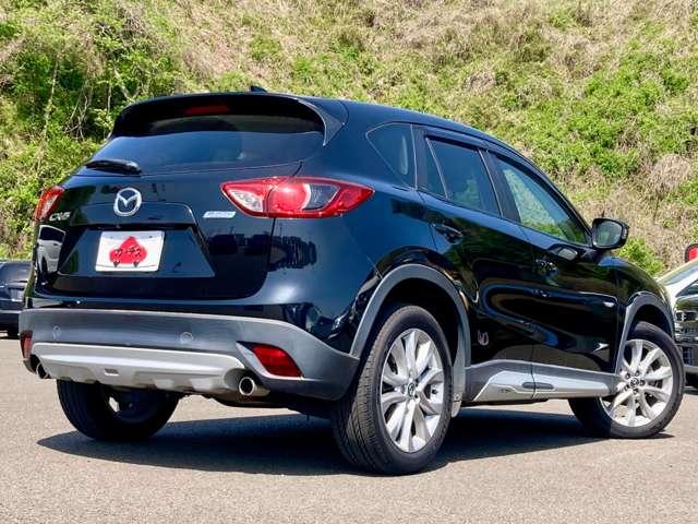 ＣＸ－５ ＸＤ　Ｌパッケージ　４ＷＤ　４ＷＤ／スマートシティブレーキサポート／セーフティパッケージ／レザーシート／純正ナビ／フルセグＴＶ／ＤＶＤ／Ｂｌｕｅｔｏｏｔｈ対応／バックカメラ／サイドカメラ／ＢＯＳＥサウンド／禁煙車／１年保証付き／（5枚目）