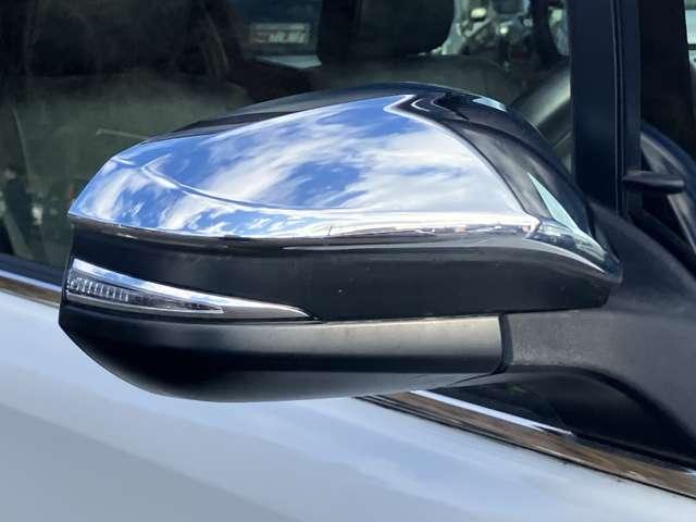 エスクァイア ハイブリッドＧｉ　ブラックテーラード　ワンオーナー／禁煙車／セーフティセンスＣ／アルパインフリップダウンモニター／両側電動スライドドア／アルパインナビ／フルセグＴＶ／ＤＶＤ／Ｂｌｕｅｔｏｏｔｈ／バックカメラ／ＬＥＤヘッドライト／ＥＴＣ／（12枚目）
