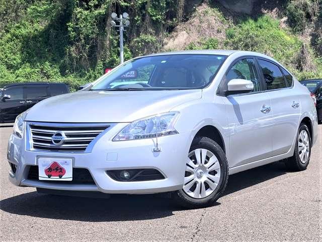 シルフィ Ｘ　禁煙車／スマートキー／ウィンカーミラー／オートライト／横滑り防止装置／オートエアコン／ワンセグナビ／Ｂｌｕｅｔｏｏｔｈ対応／バックカメラ／パワーウィンドウ／パワステ／定期点検記録簿／１年保証付き／（33枚目）
