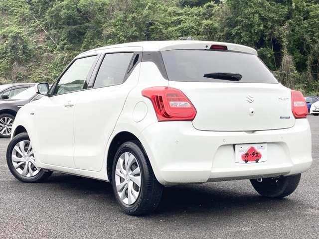 スイフト ハイブリッドＭＧ　禁煙車／セーフティサポート／純正ナビ／フルセグＴＶ／ＤＶＤ／Ｂｌｕｅｔｏｏｔｈ／バックカメラ／ＬＥＤヘッドライト／運転席シートヒーター／ビルトインＥＴＣ／スマートキー／障害物センサー／横滑り防止装置／（6枚目）