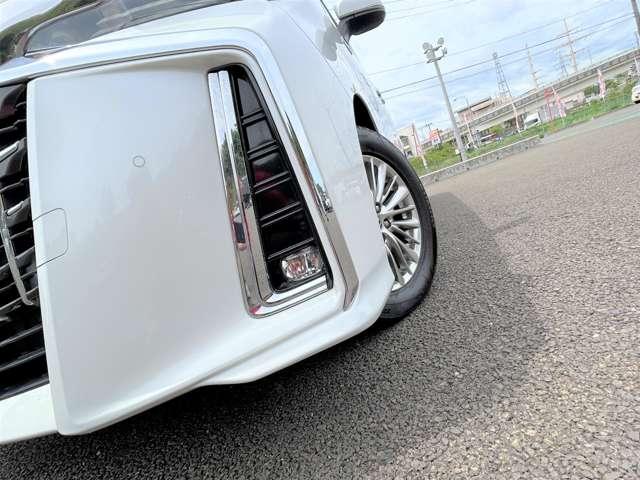 アルファードハイブリッド ＳＲ　４ＷＤ　４ＷＤ／禁煙車／セーフティセンス／アダブティブクルーズコントロール／純正ナビ／フルセグＴＶ／ＤＶＤ／Ｂｌｕｅｔｏｏｔｈ対応／バックカメラ／フリップダウンモニター／スマートキー／ＥＴＣ２．０／（15枚目）