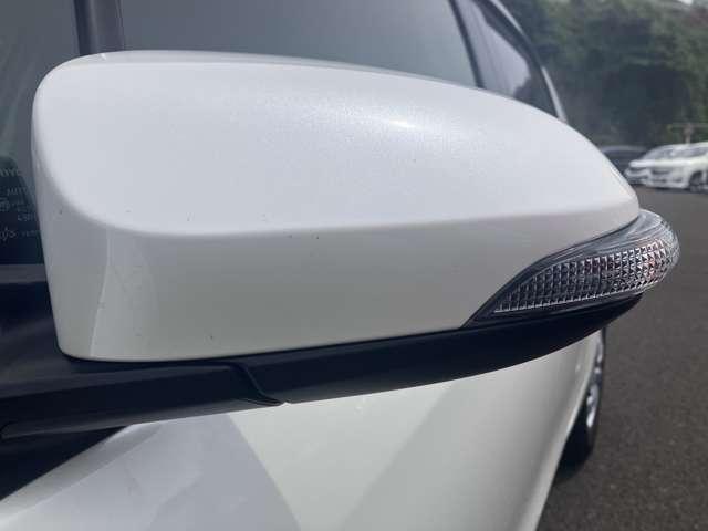 ヴィッツ Ｆ　セーフティーエディションＩＩ　禁煙車／衝突被害軽減ブレーキ／レーンキープ／ドライブレコーダー／スマートキー／ＥＴＣ／アイドリングストップ／横滑り防止装置／ワンセグナビ／Ｂｌｕｅｔｏｏｔｈ／バックカメラ／パワーウィンドウ／パワステ／（12枚目）
