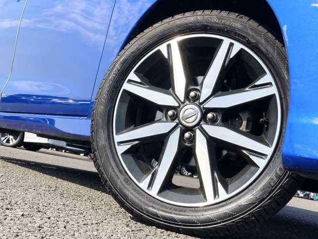 デイズルークス ハイウェイスター　Ｇターボ　禁煙車／エマージェンシーブレーキ／アラウンドビューモニター／純正ナビ／フルセグＴＶ／ＤＶＤ／Ｂｌｕｅｔｏｏｔｈ／ＬＥＤヘッドライト／両側電動スライドドア／純正アルミ／クルーズコントロール／ＥＴＣ／（11枚目）