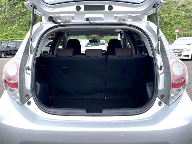 アクア Ｇ　ワンオーナー／禁煙車／純正ナビ／フルセグＴＶ／ＤＶＤ／Ｂｌｕｅｔｏｏｔｈ／バックカメラ／スマートエントリー／スタートシステム／オートライト／オートエアコン／パワーウィンドウ／パワステ／横滑り防止装置／（19枚目）