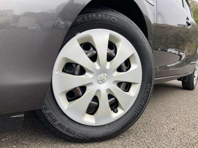 アクア Ｇ　禁煙車／純正ナビ／フルセグＴＶ／ＤＶＤ／Ｂｌｕｅｔｏｏｔｈ対応／スマートエントリー／スタートシステム／オートライト／シートヒーター／ナノイー／ＥＴＣ／ウィンカーミラー／パワーウィンドウ／パワステ／（11枚目）