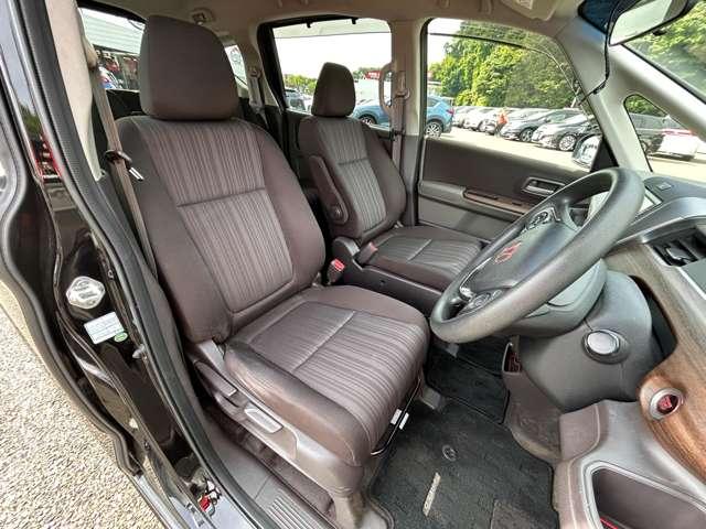 フリード Ｇ・ホンダセンシング　禁煙車／ホンダセンシング／アダブティブクルーズコントロール／ギャザーズナビ／フルセグＴＶ／ＤＶＤ／Ｂｌｕｅｔｏｏｔｈ／バックカメラ／ＬＥＤヘッドライト／オートライト／両側パワースライドドア／ＥＴＣ／（16枚目）