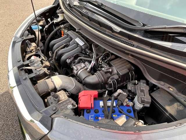 フリード Ｇ・ホンダセンシング　禁煙車／ホンダセンシング／アダブティブクルーズコントロール／ギャザーズナビ／フルセグＴＶ／ＤＶＤ／Ｂｌｕｅｔｏｏｔｈ／バックカメラ／ＬＥＤヘッドライト／オートライト／両側パワースライドドア／ＥＴＣ／（24枚目）