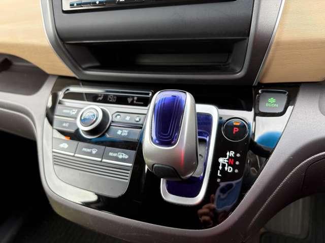 フリードハイブリッド ハイブリッド・Ｇホンダセンシング　禁煙車／ホンダセンシング／両側電動スライドドア／アダブティブクルーズコントロール／ギャザーズナビ／フルセグＴＶ／ＤＶＤ／Ｂｌｕｅｔｏｏｔｈ対応／バックカメラ／ＬＥＤヘッドライト／スマートキー／ＥＴＣ／（45枚目）