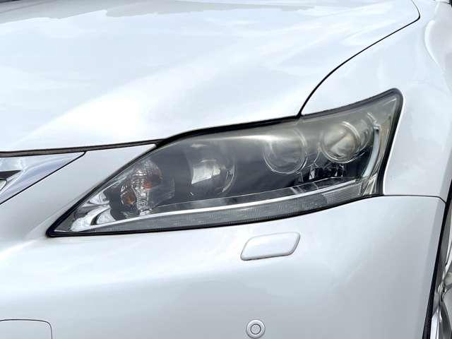 ＣＴ ＣＴ２００ｈ　バージョンＣ　禁煙車／サンルーフ／クルーズコントロール／シートヒーター／純正ナビ／フルセグＴＶ／ＤＶＤ／バックカメラ／ＬＥＤヘッドライト／オートライト／純正アルミ／ビルトインＥＴＣ／スマートキー／障害物センサー／（13枚目）