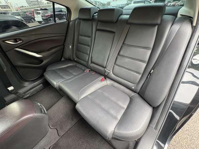 アテンザセダン ＸＤ　Ｌパッケージ　禁煙車／衝突被害軽減ブレーキ／アダブティブクルーズコントロール／ＢＳＭ／レザーシート／スマートキー／ＥＴＣ／フルセグナビ／Ｂｌｕｅｔｏｏｔｈ／バックカメラ／ＨＩＤヘッドライト／パワーシート／パワステ／（20枚目）