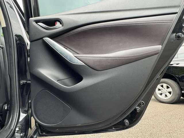 アテンザセダン ＸＤ　Ｌパッケージ　禁煙車／衝突被害軽減ブレーキ／アダブティブクルーズコントロール／ＢＳＭ／レザーシート／スマートキー／ＥＴＣ／フルセグナビ／Ｂｌｕｅｔｏｏｔｈ／バックカメラ／ＨＩＤヘッドライト／パワーシート／パワステ／（47枚目）