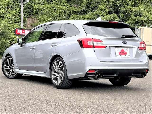 レヴォーグ １．６ＧＴアイサイト　Ｓスタイル　４ＷＤ　４ＷＤ／ワンオーナー／禁煙車／アイサイト３／アドバンスドセイフティパッケージ／アダブティブクルーズコントロール／純正ストラーダナビ／フルセグＴＶ／ＤＶＤ／Ｂｌｕｅｔｏｏｔｈ／バックカメラ／パワステ／（6枚目）