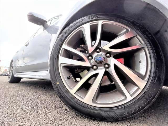 レヴォーグ １．６ＧＴアイサイト　Ｓスタイル　４ＷＤ　４ＷＤ／ワンオーナー／禁煙車／アイサイト３／アドバンスドセイフティパッケージ／アダブティブクルーズコントロール／純正ストラーダナビ／フルセグＴＶ／ＤＶＤ／Ｂｌｕｅｔｏｏｔｈ／バックカメラ／パワステ／（11枚目）