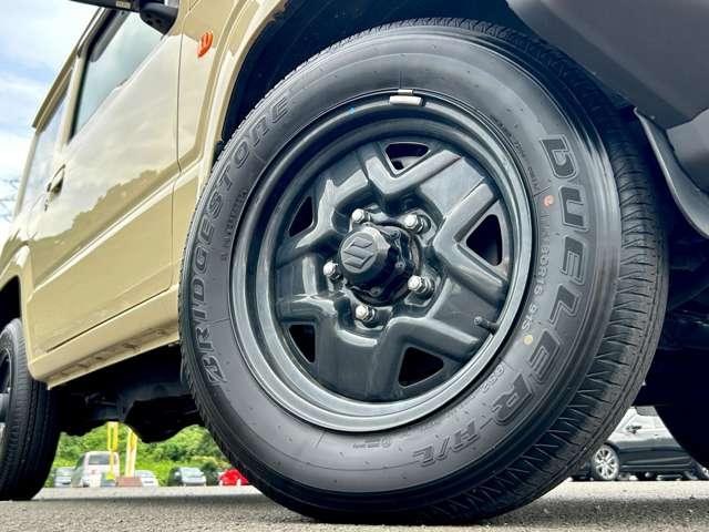 ジムニー ６６０ＸＬ　４名　ワンオーナー車！４ＷＤ！禁煙車！衝突被害軽減ブレーキ！オートライト！シートヒーター！キーレスプッシュスタートシステム！アイドリングストップ！レーンキープアシスト！横滑り防止装置！純正アルミホイール！（10枚目）