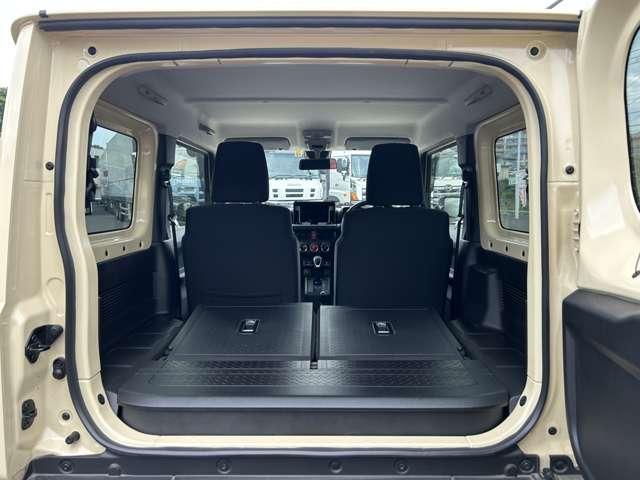 ジムニー ６６０ＸＬ　４名　ワンオーナー車！４ＷＤ！禁煙車！衝突被害軽減ブレーキ！オートライト！シートヒーター！キーレスプッシュスタートシステム！アイドリングストップ！レーンキープアシスト！横滑り防止装置！純正アルミホイール！（22枚目）