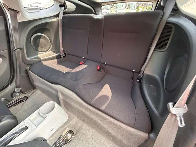 ＣＲ－Ｚ １．５アルファ　ワンオーナー！禁煙車！オートクルーズコントロール！純正ＨＤＤナビ！バックモニター！フルセグＴＶ！ＥＴＣ！スマートキー！アイドリングストップ！横滑り防止装置！ＨＩＤヘッドライト！１６インチアルミホイール（19枚目）