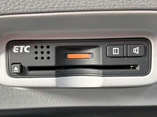 ＣＲ－Ｚ １．５アルファ　ワンオーナー！禁煙車！オートクルーズコントロール！純正ＨＤＤナビ！バックモニター！フルセグＴＶ！ＥＴＣ！スマートキー！アイドリングストップ！横滑り防止装置！ＨＩＤヘッドライト！１６インチアルミホイール（48枚目）