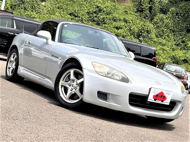 Ｓ２０００ ２．０　２名　６速ＭＴ！ＤＶＤナビ！オーディオデッキ！ＣＤ＆ＭＤ！ＥＴＣ！キーレス！プッシュスタート！シガーソケット！本革シート！ＨＩＤヘッドライト！フォグランプ！純正１６インチアルミホール！マニュアルエアコン！（4枚目）