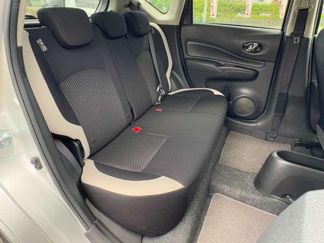 ノート １．２　Ｘ　ＤＩＧ－Ｓ　５名　禁煙車！衝突被害軽減ブレーキ！メモリーナビ！バックモニター！Ｂｌｕｅｔｏｏｔｈ対応！ＥＴＣ！スマートキー＆プッシュスタート！アイドリングストップ！横滑り防止装置！レーンキープアシスト！オートライト！（19枚目）