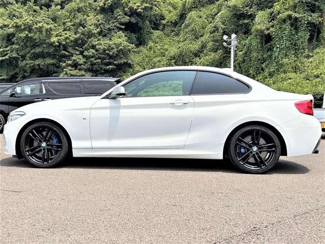 ２シリーズ Ｍ２４０ｉクーペ　ワンオーナー！禁煙車！衝突被害軽減ブレーキ！アダプティブクルーズコントロール！ＨＤＤナビ！バックモニター！Ｂｌｕｅｔｏｏｔｈ対応！ＥＴＣ！オートライト！シートヒーター！スマートキー＆プッシュスタート！（9枚目）