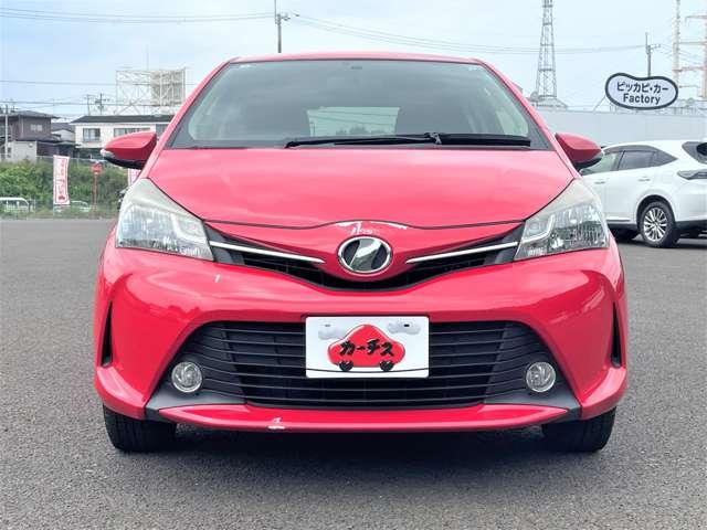 ヴィッツ １．３Ｕ　４ＷＤ　ワンオーナー！４ＷＤ！禁煙車！メモリーナビ！バックカメラ！Ｂｌｕｅｔｏｏｔｈオーディオ！フルセグＴＶ！ＥＴＣ！パワステ！シートヒーター！スマートキー＆プッシュスタート！横滑り防止装置！１５インチＡＷ！（9枚目）