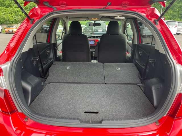 ヴィッツ １．３Ｕ　４ＷＤ　ワンオーナー！４ＷＤ！禁煙車！メモリーナビ！バックカメラ！Ｂｌｕｅｔｏｏｔｈオーディオ！フルセグＴＶ！ＥＴＣ！パワステ！シートヒーター！スマートキー＆プッシュスタート！横滑り防止装置！１５インチＡＷ！（21枚目）