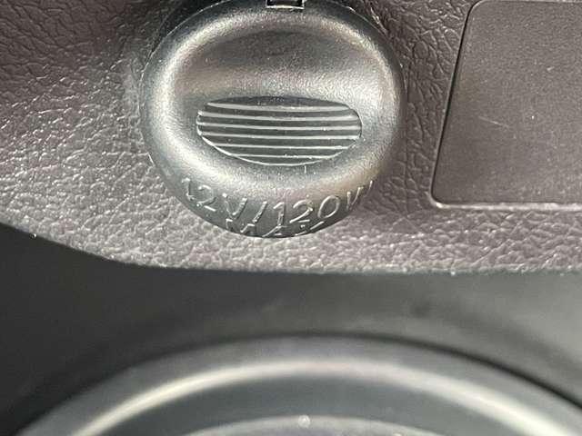 ヴィッツ １．３Ｕ　４ＷＤ　ワンオーナー！４ＷＤ！禁煙車！メモリーナビ！バックカメラ！Ｂｌｕｅｔｏｏｔｈオーディオ！フルセグＴＶ！ＥＴＣ！パワステ！シートヒーター！スマートキー＆プッシュスタート！横滑り防止装置！１５インチＡＷ！（39枚目）