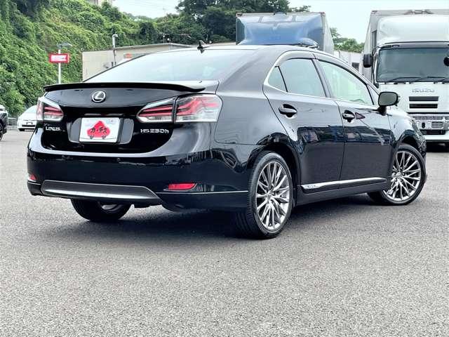ＨＳ ２５０ＨＳ２５０ｈ　バージョンＩ　５名　禁煙車！衝突被害軽減ブレーキ！クルーズコントロール！メモリーナビ！バックモニター！Ｂｌｕｅｔｏｏｔｈオーディオ！ワンセグＴＶ！ＥＴＣ！！オートライト！シートヒーター！スマートキー＆プッシュスタート！（5枚目）