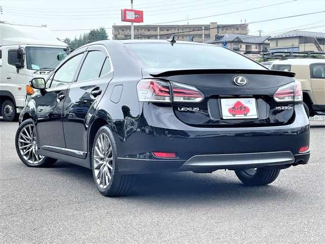 ＨＳ ２５０ＨＳ２５０ｈ　バージョンＩ　５名　禁煙車！衝突被害軽減ブレーキ！クルーズコントロール！メモリーナビ！バックモニター！Ｂｌｕｅｔｏｏｔｈオーディオ！ワンセグＴＶ！ＥＴＣ！！オートライト！シートヒーター！スマートキー＆プッシュスタート！（6枚目）