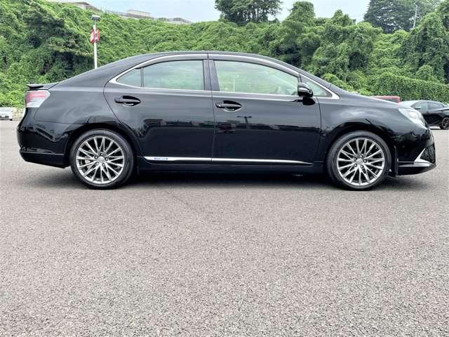 ＨＳ ２５０ＨＳ２５０ｈ　バージョンＩ　５名　禁煙車！衝突被害軽減ブレーキ！クルーズコントロール！メモリーナビ！バックモニター！Ｂｌｕｅｔｏｏｔｈオーディオ！ワンセグＴＶ！ＥＴＣ！！オートライト！シートヒーター！スマートキー＆プッシュスタート！（8枚目）