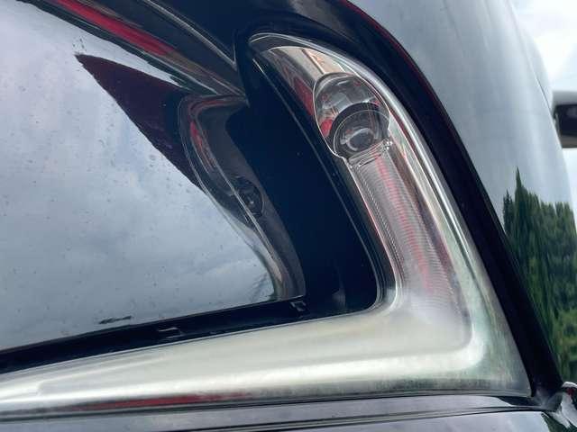 ＨＳ ２５０ＨＳ２５０ｈ　バージョンＩ　５名　禁煙車！衝突被害軽減ブレーキ！クルーズコントロール！メモリーナビ！バックモニター！Ｂｌｕｅｔｏｏｔｈオーディオ！ワンセグＴＶ！ＥＴＣ！！オートライト！シートヒーター！スマートキー＆プッシュスタート！（14枚目）