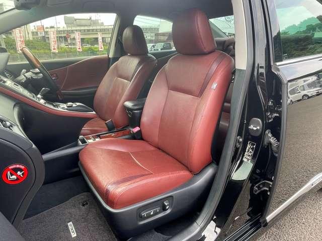 ＨＳ ２５０ＨＳ２５０ｈ　バージョンＩ　５名　禁煙車！衝突被害軽減ブレーキ！クルーズコントロール！メモリーナビ！バックモニター！Ｂｌｕｅｔｏｏｔｈオーディオ！ワンセグＴＶ！ＥＴＣ！！オートライト！シートヒーター！スマートキー＆プッシュスタート！（16枚目）