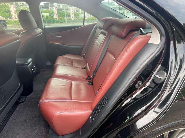 ＨＳ ２５０ＨＳ２５０ｈ　バージョンＩ　５名　禁煙車！衝突被害軽減ブレーキ！クルーズコントロール！メモリーナビ！バックモニター！Ｂｌｕｅｔｏｏｔｈオーディオ！ワンセグＴＶ！ＥＴＣ！！オートライト！シートヒーター！スマートキー＆プッシュスタート！（18枚目）