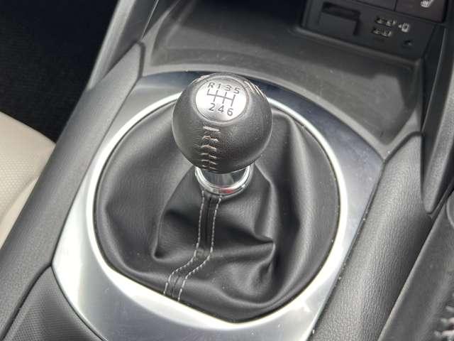 ロードスター １．５Ｓレザーパッケージ　ホワイトセレクション　２名　６速ＭＴ！禁煙車！衝突被害軽減ブレーキ！クルーズコントロール！ＢＯＳＥサウンドシステム！メモリーナビ！バックカメラ！Ｂｌｕｅｔｏｏｔｈ！フルセグＴＶ！ＥＴＣ！シートヒーター！スマートキー！キーレス！（47枚目）