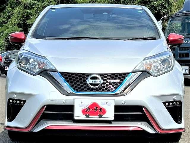 ノート ｅ－パワーニスモ　禁煙車／インテリジェントエマージェンシーブレーキ／車線逸脱警報／純正ナビ／フルセグＴＶ／ＤＶＤ／Ｂｌｕｅｔｏｏｔｈ対応／インテリジェントアラウンドビューモニター＆ルームミラー／ＬＥＤヘッドライト／（10枚目）