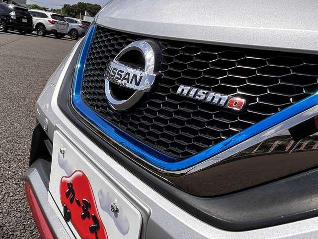 ノート ｅ－パワーニスモ　禁煙車／インテリジェントエマージェンシーブレーキ／車線逸脱警報／純正ナビ／フルセグＴＶ／ＤＶＤ／Ｂｌｕｅｔｏｏｔｈ対応／インテリジェントアラウンドビューモニター＆ルームミラー／ＬＥＤヘッドライト／（17枚目）