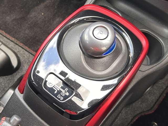 ノート ｅ－パワーニスモ　禁煙車／インテリジェントエマージェンシーブレーキ／車線逸脱警報／純正ナビ／フルセグＴＶ／ＤＶＤ／Ｂｌｕｅｔｏｏｔｈ対応／インテリジェントアラウンドビューモニター＆ルームミラー／ＬＥＤヘッドライト／（47枚目）