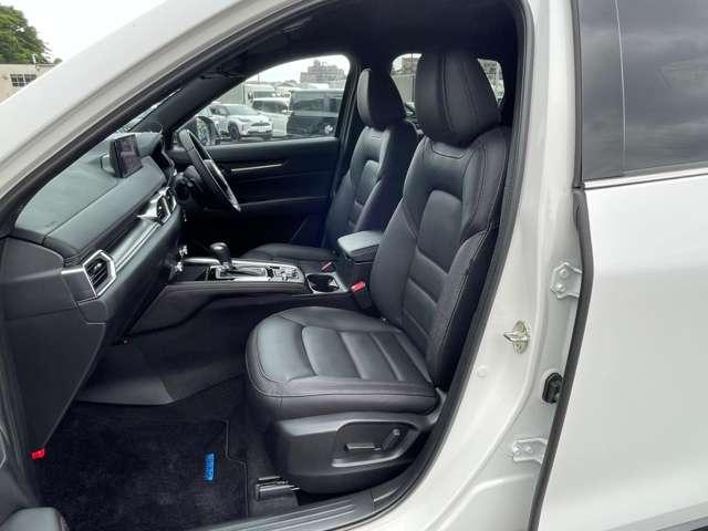 ＣＸ－５ ＸＤ　スポーツアピアランス　禁煙車／アダブティブクルーズコントロール／パワーシート／レーンキープアシスト／スマートキー／全周囲カメラ／フルセグナビ／Ｂｌｕｅｔｏｏｔｈ対応／バックカメラ／ＬＥＤヘッドライト／ドライブレコーダー／（15枚目）