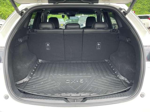 ＣＸ－５ ＸＤ　スポーツアピアランス　禁煙車／アダブティブクルーズコントロール／パワーシート／レーンキープアシスト／スマートキー／全周囲カメラ／フルセグナビ／Ｂｌｕｅｔｏｏｔｈ対応／バックカメラ／ＬＥＤヘッドライト／ドライブレコーダー／（20枚目）