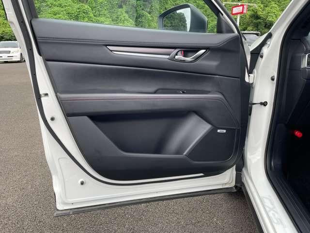 ＣＸ－５ ＸＤ　スポーツアピアランス　禁煙車／アダブティブクルーズコントロール／パワーシート／レーンキープアシスト／スマートキー／全周囲カメラ／フルセグナビ／Ｂｌｕｅｔｏｏｔｈ対応／バックカメラ／ＬＥＤヘッドライト／ドライブレコーダー／（24枚目）