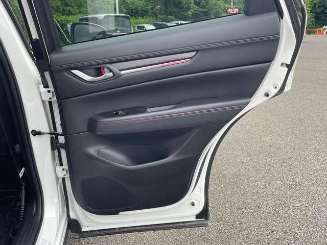 ＣＸ－５ ＸＤ　スポーツアピアランス　禁煙車／アダブティブクルーズコントロール／パワーシート／レーンキープアシスト／スマートキー／全周囲カメラ／フルセグナビ／Ｂｌｕｅｔｏｏｔｈ対応／バックカメラ／ＬＥＤヘッドライト／ドライブレコーダー／（27枚目）