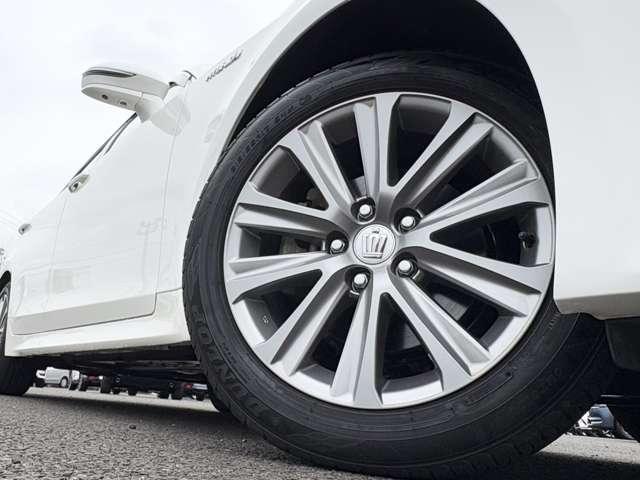 クラウンハイブリッド アスリートＧ　Ｆｏｕｒ　４ＷＤ　４ＷＤ／禁煙／アドバンスドパッケージ／アダプティブクルーズコントロール／全方位カメラ／フルセグナビ／Ｂｌｕｅｔｏｏｔｈ／プレミアムサウンド／黒革シート／スマートキー／ＥＴＣ２．０／ドライブレコーダー／（11枚目）