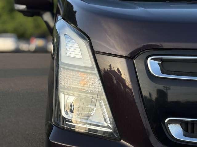 ワゴンＲスティングレー ６６０スティングレー　ハイブリッドＴ　４名　禁煙車！衝突被害軽減ブレーキ！クルーズコントロール！全方位モニター！純正ナビ！ＢＴオーディオ！フルセグＴＶ！ＥＴＣ！オートライト！シートヒーター！スマートキー＆プッシュスタート！アイドリングストップ！（12枚目）