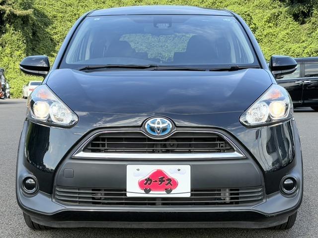 シエンタ ハイブリッドＧ　禁煙車！衝突被害軽減ブレーキ！両側パワースライドドア！バックモニター！ＢＴオーディオ！フルセグＴＶ！ＤＶＤ再生！ＥＴＣ！スマートキー＆プッシュスタート！パワステ！パワーウィンドウ！横滑り防止装置！（9枚目）