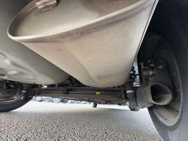 シエンタ ハイブリッドＧ　禁煙車！衝突被害軽減ブレーキ！両側パワースライドドア！バックモニター！ＢＴオーディオ！フルセグＴＶ！ＤＶＤ再生！ＥＴＣ！スマートキー＆プッシュスタート！パワステ！パワーウィンドウ！横滑り防止装置！（25枚目）