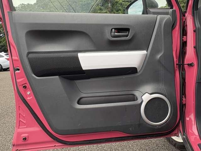 ハスラー Ｇ　禁煙車！衝突被害軽減ブレーキ！メモリーナビ！Ｂｌｕｅｔｏｏｔｈオーディオ！フルセグＴＶ！ＥＴＣ！シートヒーター！パワーウィンドウ！スマートキー＆プッシュスタート！アイドリングストップ！横滑り防止装置！（29枚目）