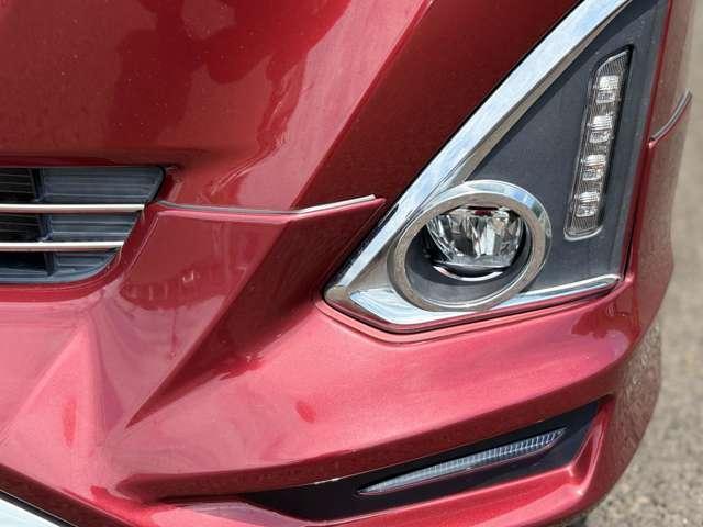 ルーミー カスタムＧ　禁煙車！モデリスタエアロ！両側パワースライドドア！衝突被害軽減ブレーキ！クルーズコントロール！純正ナビ！バックカメラ！ＢＴ！フルセグＴＶ！ＬＥＤヘッドライト！オートライト！シートヒーター！純正ＡＷ！（13枚目）
