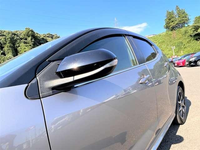 ヤリス ハイブリッドＺ　ワンオーナー！４ＷＤ！禁煙車！衝突被害軽減ブレーキ！ＡＣＣ！純正ナビ！バックカメラ！ＢＴ！フルセグＴＶ！ＥＴＣ！オートライト！ステアリングスイッチ！シートヒーター！スマートキー＆プッシュスタート！（11枚目）