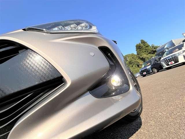 ヤリス ハイブリッドＺ　ワンオーナー！４ＷＤ！禁煙車！衝突被害軽減ブレーキ！ＡＣＣ！純正ナビ！バックカメラ！ＢＴ！フルセグＴＶ！ＥＴＣ！オートライト！ステアリングスイッチ！シートヒーター！スマートキー＆プッシュスタート！（13枚目）